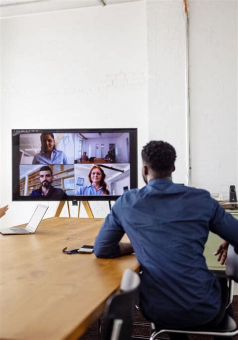 prezi|Presentations and videos with engaging visuals for hybrid teams.
